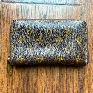 2011 Louis Vuitton NM Monogram Canvas Zippy Compact Wallet